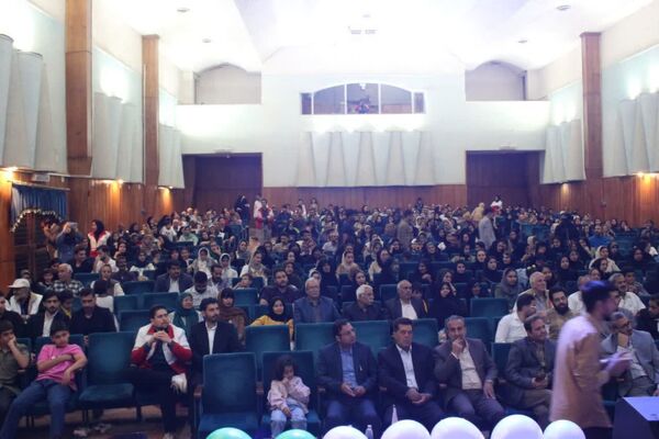 آیین تجلیل از جوانان، امدادگران، داوطلبان و مربیان هلال احمر کاشمر