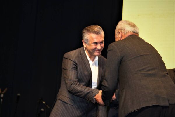 افتتاح دومین نمایشگاه یاریگران زندگی با حضور وزیر کشور 