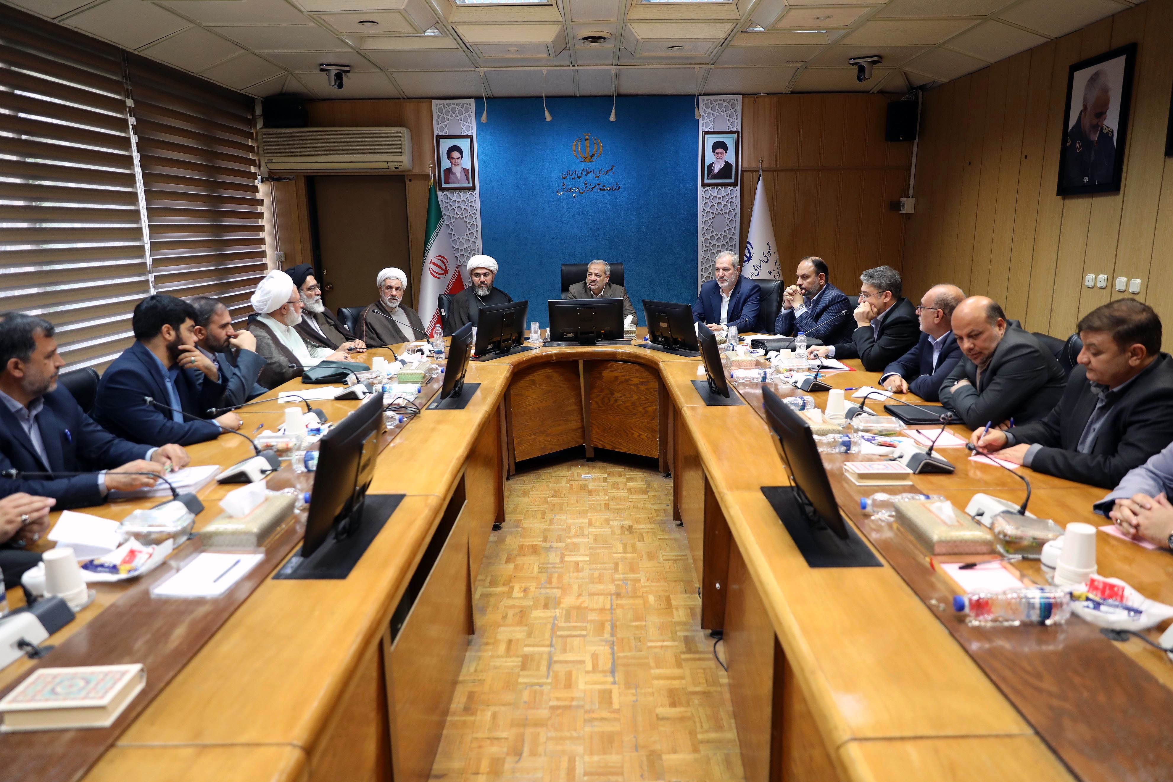 دانش‌آموزان، میدان‌داران اصلی روز ۱۳ آبان/ تاکید بر تولید محتواهای فرهنگی و رسانه‌ای ضداستکباری