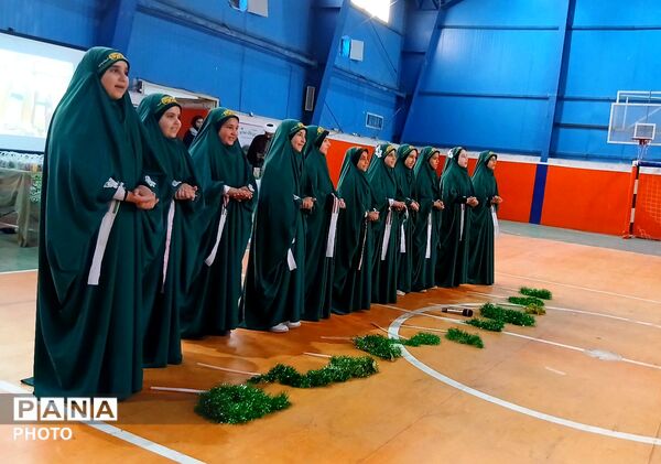 نمایش همبستگی دختران ورزشکار جعفرآباد در جشن بزرگ غدیر