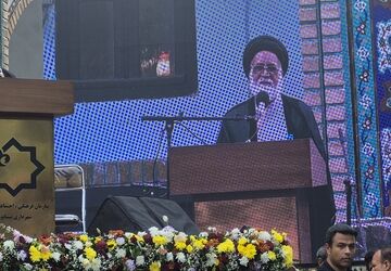  برای زندگی معنادار به اشعار و تمثیل‌های عطار توجه کنید 