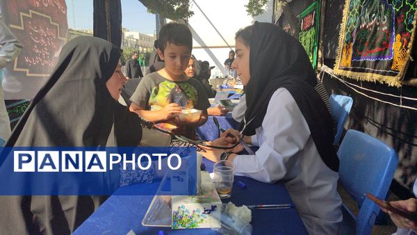  برپایی موکب‌های خدمات‌رسانی در مشهد مقدس برای جاماندگان اربعین حسینی 