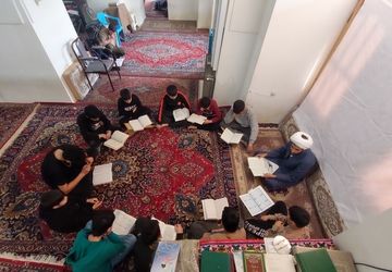 حضور پرشور دانش آموزان منطقه بلده در مراسم معنوی اعتکاف