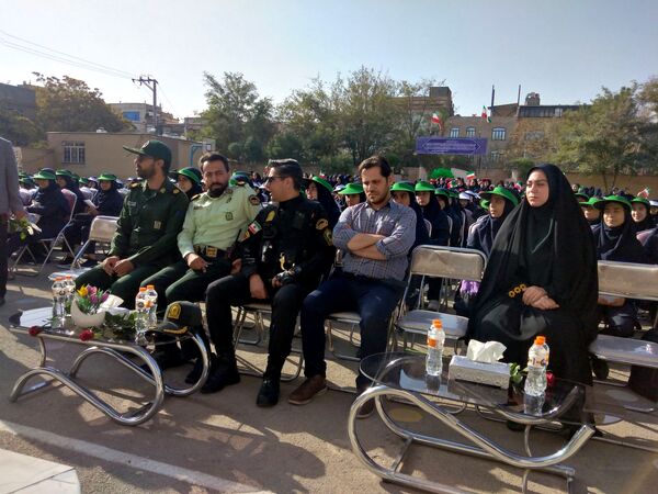 نواخته شدن زنگ مهر،زنگ خیرین و زنگ ایثار  در دبیرستان حسین ملایی