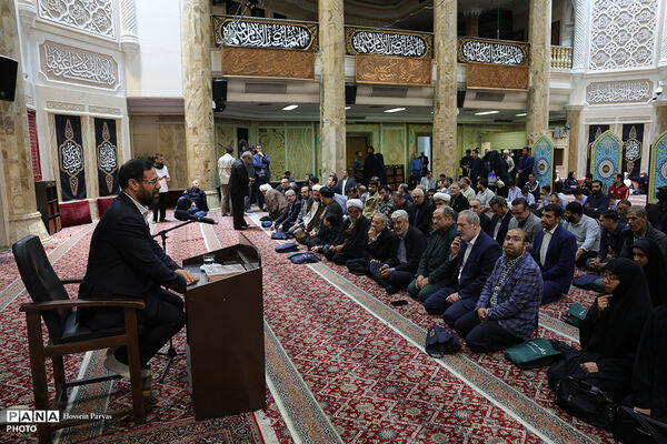 مراسم گرامیداشت قائد امت و دومین سالگرد شهدای خدمت