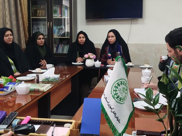 دیدار رئیس سازمان دانش‌آموزی شهرستان فاروج با مدیر جدید آموزش و پرورش این شهر