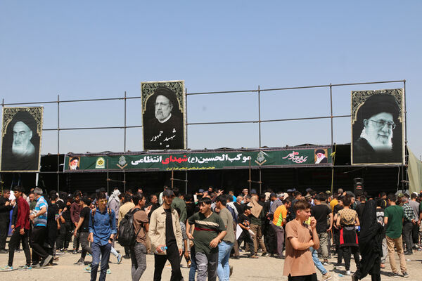 جلوه‌هایی از حضور نوجوانان در مراسم سالگرد ارتحال امام خمینی(ره)