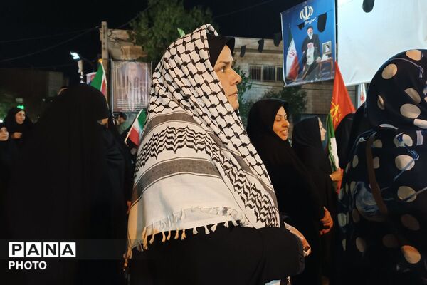 اجتماع باشکوه مردمی در میدان ارشاد ورامین