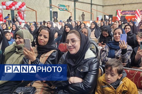 برگزاری دومین همایش مادران فاطمی در بهارستان‌2