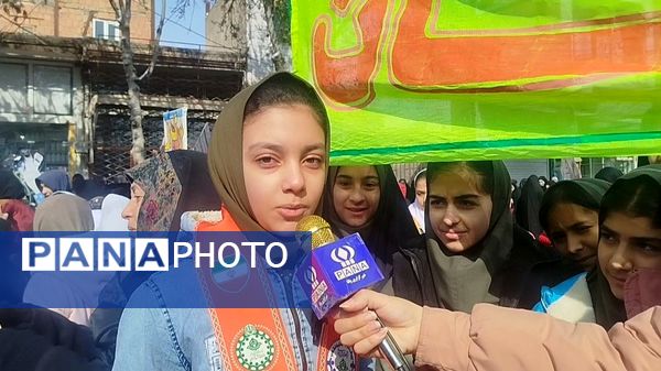 پاسخ حماسی مردم انقلابی فاروج به استکبار جهانی با حضور در راهپیمایی ۲۲بهمن 