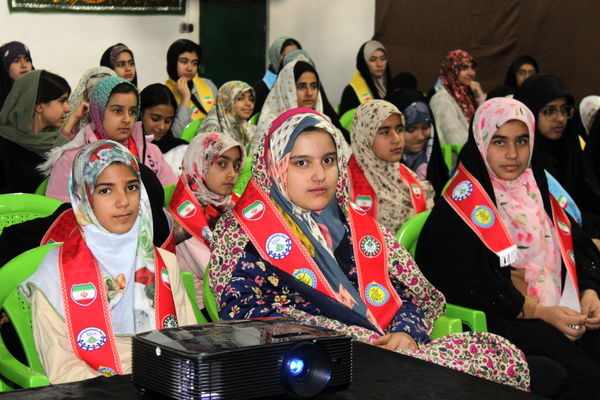 اعتکاف سازمان دانش آموزی دختران کرمان