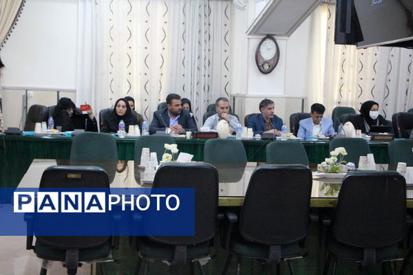 نشست خبری مدیرکل آموزش و پرورش استان یزد