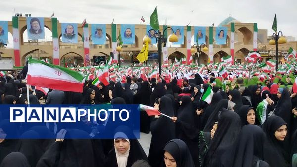 سازمان دانش‌آموزی و پانا استان یزد همه پای کار در ۲۲ بهمن