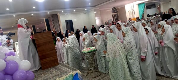 جشن تکلیف جمعی از غنچه‌های باغ ایمان در شهرستان کمیجان 