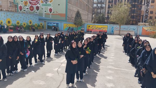 برگزاری «جشن جوانه‌ها» در مدرسه شهدای شهرداری ناحیه ۲ کرج