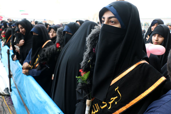 میزبانی مسجد مقدس جمکران از لاله‌های فاطمی-1