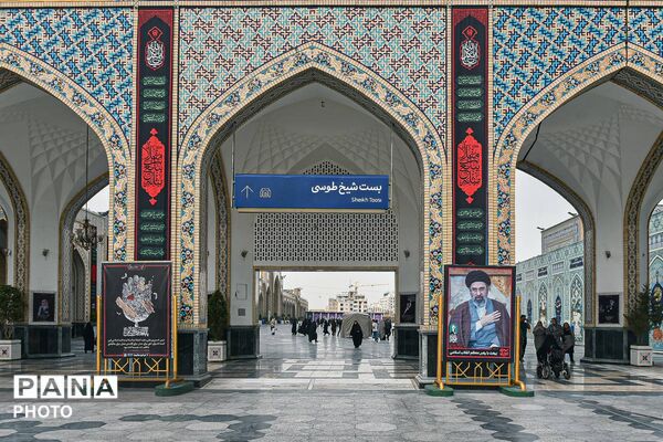 آماده‌سازی حرم مطهر رضوی در آستانه تشییع رهبر شهید انقلاب