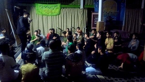 اعتکاف دانش‌آموزان پسر در شهرستان فاروج 