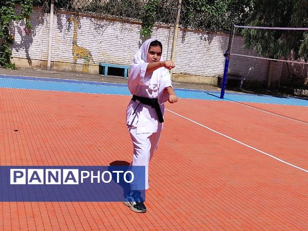 فراگیری پویایی مدرسه،خانواده و جامعه  از دبستان هدی یک 