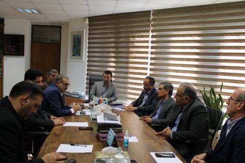 خدمات درمانی فرهنگیان ارتقا می‌یابد / تصمیمات جدید در بیمارستان شهید باهنر