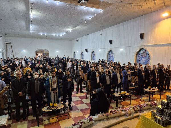 تجلیل از ۱۵۰ دانش‌آموز افتخار آفرین در مسابقات فرهنگی، هنری و پرسش مهر ریاست جمهوری 