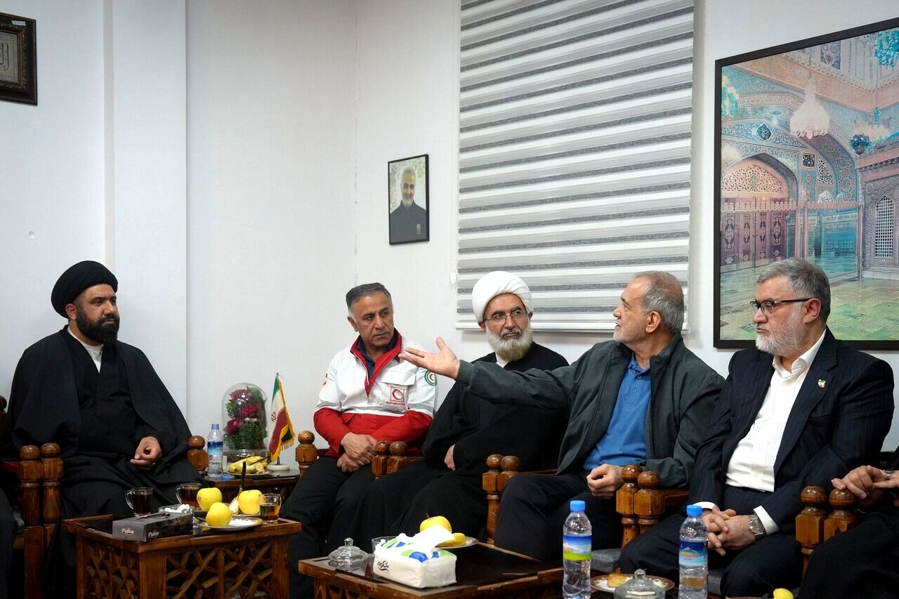 پزشکیان: باید به جای رقابت‌های مخرب، رقابت در خدمت‌رسانی شکل بگیرد