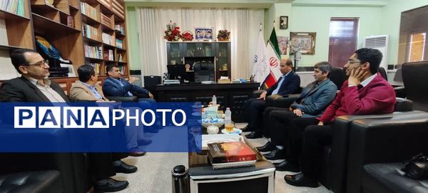 بازدید فرماندار دشتی از بخش‌های مختلف مدیریت آموزش و پرورش شهرستان دشتی