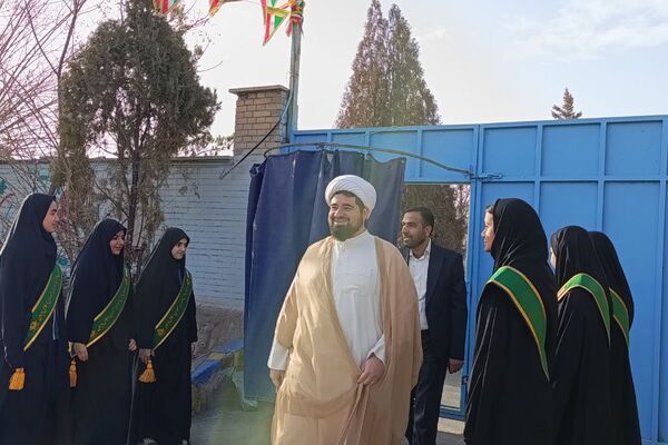 زنگ انقلاب در ملارد با حضور مدیرکل آموزش و پرورش شهرستانهای تهران نواخته شد