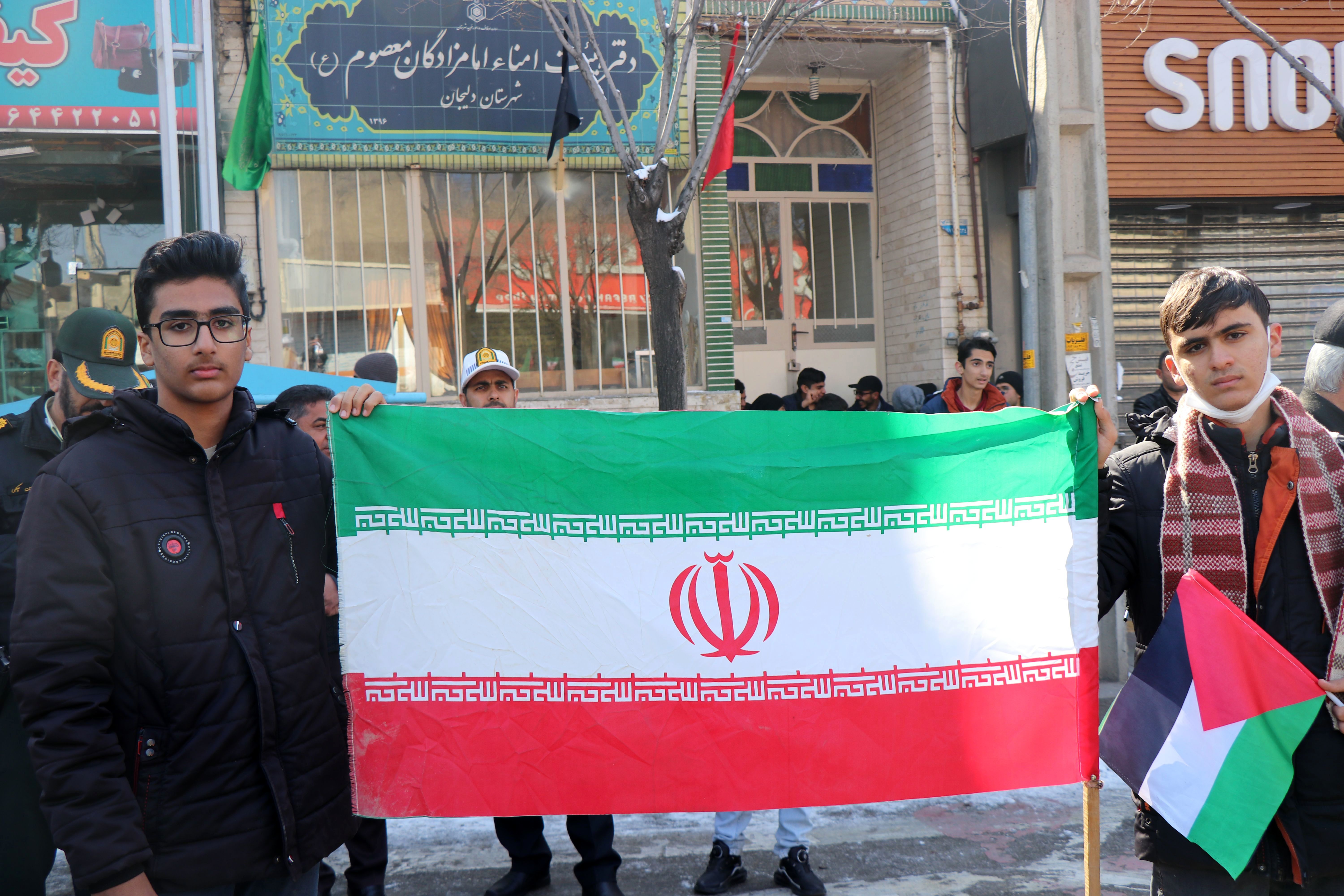 حضور مردم دلیجان در راهپیمایی ۲۲ بهمن، تجلی اراده و قدرت 