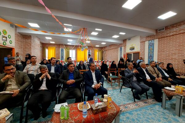 آیین سپاس معلم اداره کل آموزش و پرورش شهرستانهای تهران در کهریزک 