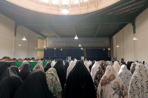 نماز عبادی سیاسی جمعه در مصلی شهر قیامدشت
