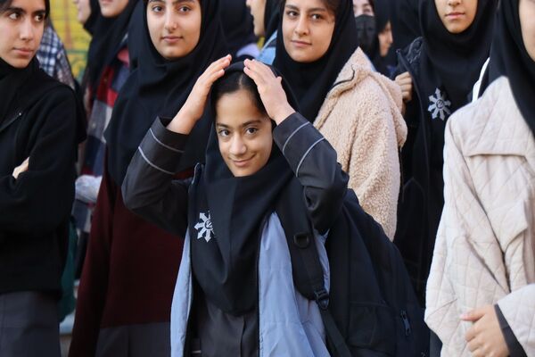 صبحگاه مدرسه شیخ مفید پاکدشت