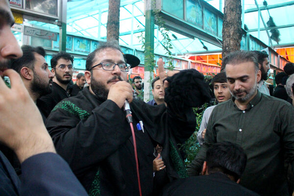 خاکسپاری نوجوان شهید «محمدحسین خاکی» در گلزار شهدای قم