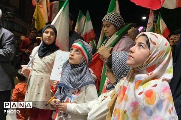 اجتماع و رزمایش دختران جان فدای ایران در میدان نماز شهرری 