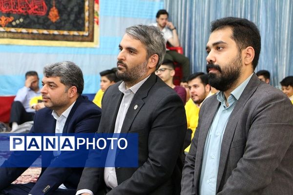 برگزاری محفل انس با قرآن ویژه دانش‌آموزان شهرستان‌های تهران در شهر ری