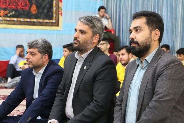 برگزاری محفل انس با قرآن ویژه دانش‌آموزان شهرستان‌های تهران در شهر ری