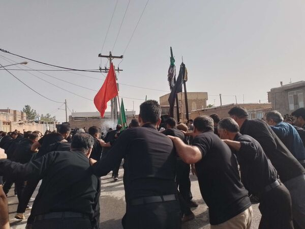 مراسم «حسن - حسین»؛ آیین سنتی در روستای نقاب