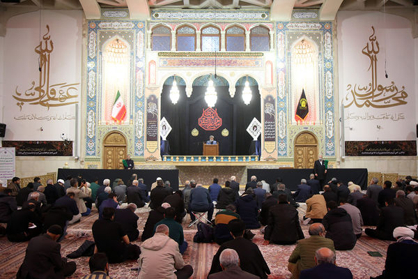 مراسم عزاداری سالروز شهادت امام هادی(ع) در حرم حضرت معصومه(س)