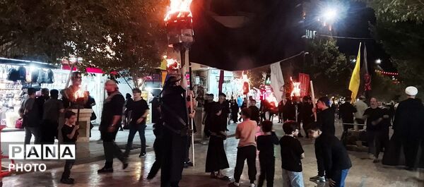 آیین سنتی مشعل گردانی نجفی‌ها