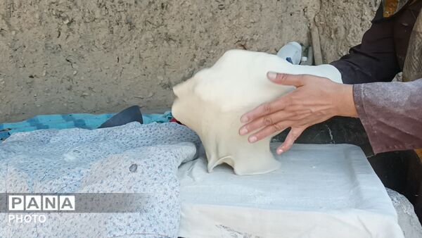 خدمت رسانی مردم شهر بار برای زائران رهبر شهید 