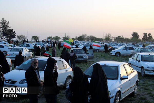 نیشابور غرق در نور استغاثه به مهدی موعود
