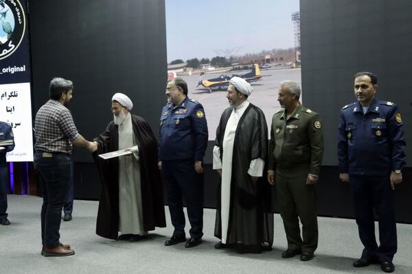 اختتامیه جشنواره تولیدات مجازی نیروی هوایی با تقدیر از روایتگران جوان