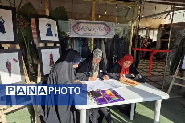 فیروزکوه میزبان جشنواره پرشکوه لباس ایرانی-اسلامی