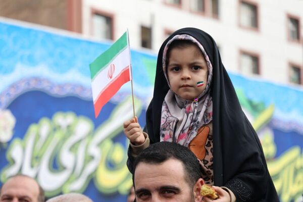 تجدید میثاق ملت با آرمان‌های انقلاب در ۲۲ بهمن