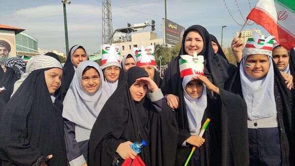 راهپیمایی یوم الله 13 آبان در مشهد مقدس 