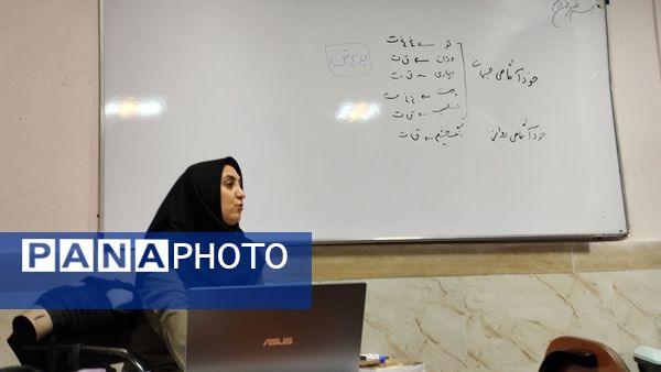 کارگاه آموزش ازدواج و خانواده در مدرسه شهید محمد آسوده دهنوخلیل آباد 