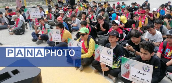 اردوی کوهپیمایی دانش آموزان پیشتاز ناحیه ۷ مشهد