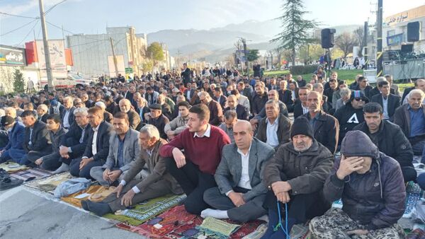 اقامه نماز عید فطر در یاسوج