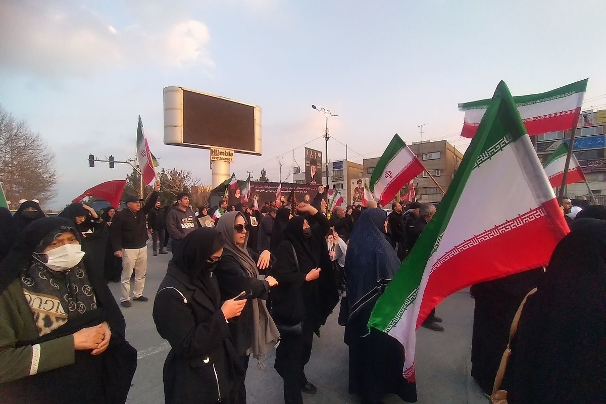 حضور مردم پردیس برای خنثی کردن حرکات  احتمالی مزدوران صهیونی