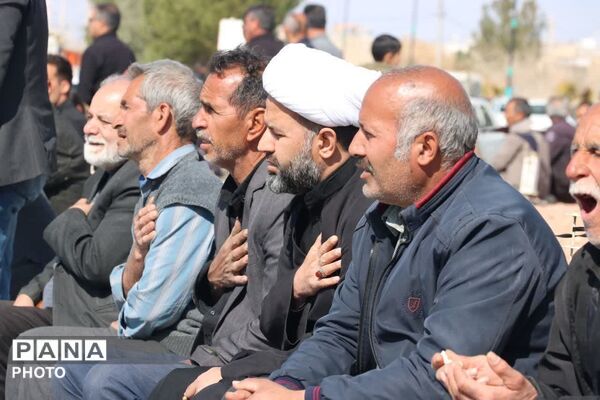 سوگواری مردم ولایتمدار بخش بهمن ابرکوه در پی شهادت رهبر معظم انقلاب